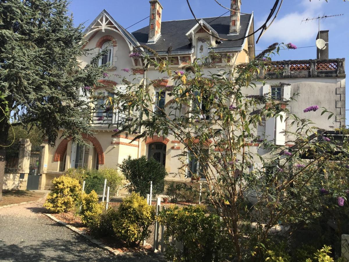 Le Logis De La Venise Verte Saint-Hilaire-la-Palud Exterior foto